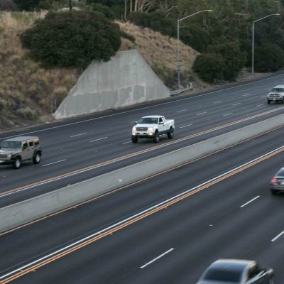 Newhall, CA – Crash on I-5 S Leaves One Injured near San Fernando Mission Blvd