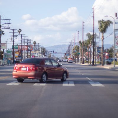 Los Angeles, CA – Four-Vehicle Crash on I-5 S/Broadway On-Ramp Leaves Injuries
