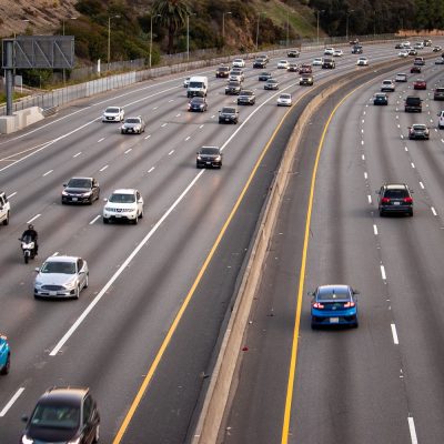 Sacramento, CA – Injuries Reported in Multi-Car Wreck on I-5 at Sutterville Rd.