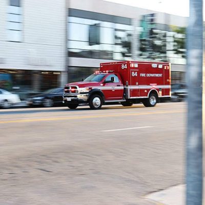 Portland, OR – Injury Crash Reported on I-5 N/Exit 298 and S Corbett Ave.